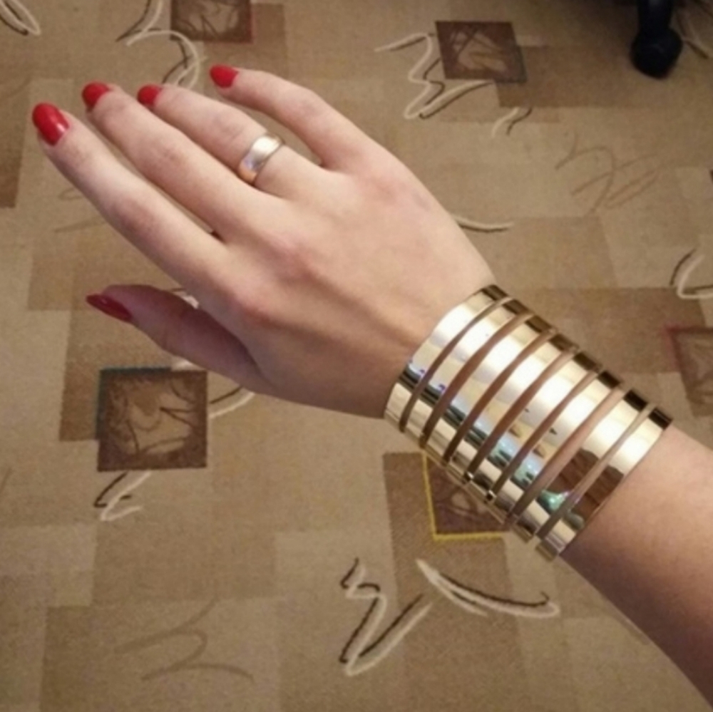 Wide Open Cuff Silver-tone Bracelet - Picture 3 of 6